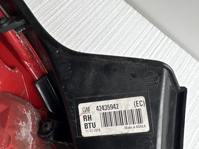 10269 Opel Mokka 2012 Lámpa , Fényszóró Használt  Jobb hátsó
