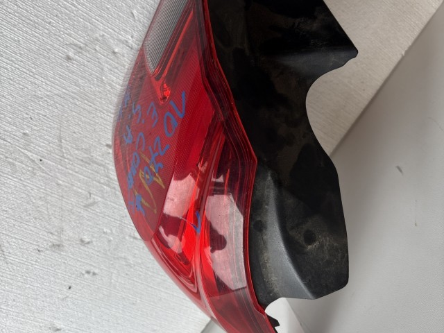 10270 Opel Corsa E 2014- 2014 Lámpa , Fényszóró Használt Bal első 