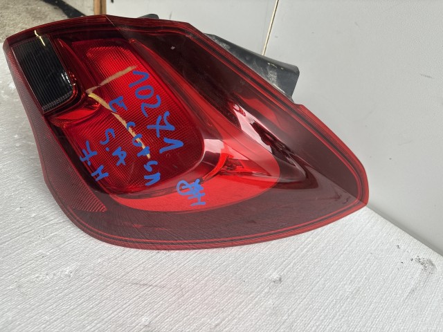 10271 Opel Corsa E 2014- 2014 Lámpa , Fényszóró Használt  Jobb hátsó
