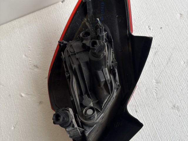 10271 Opel Corsa E 2014- 2014 Lámpa , Fényszóró Használt  Jobb hátsó