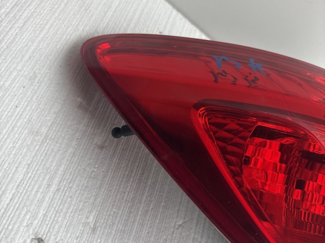 10277 Opel Meriva B 2010-2017 Lámpa , Fényszóró Használt Bal hátsó