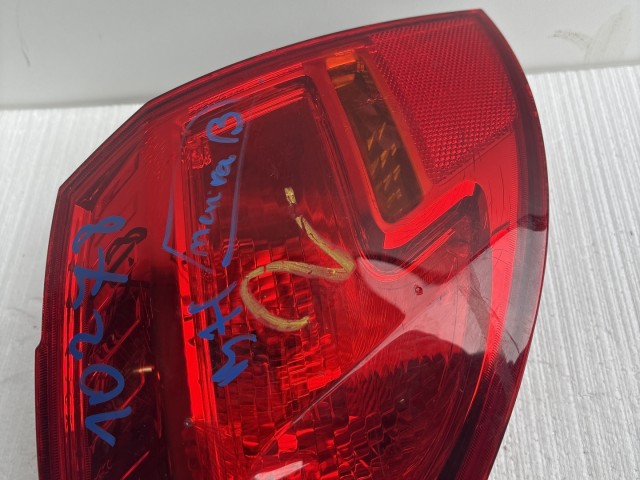 10278 Opel Meriva B 2010-2017 Lámpa , Fényszóró Használt Bal hátsó
