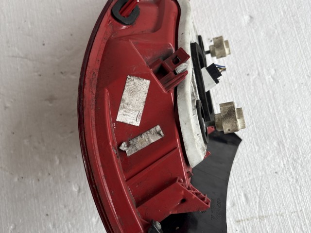 10283 Opel Meriva B 2010-2017 Lámpa , Fényszóró Használt  Jobb hátsó