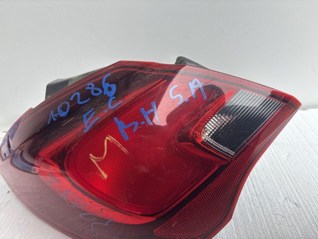 10286 Opel Corsa E 2014- 2014 Lámpa , Fényszóró Használt Bal hátsó