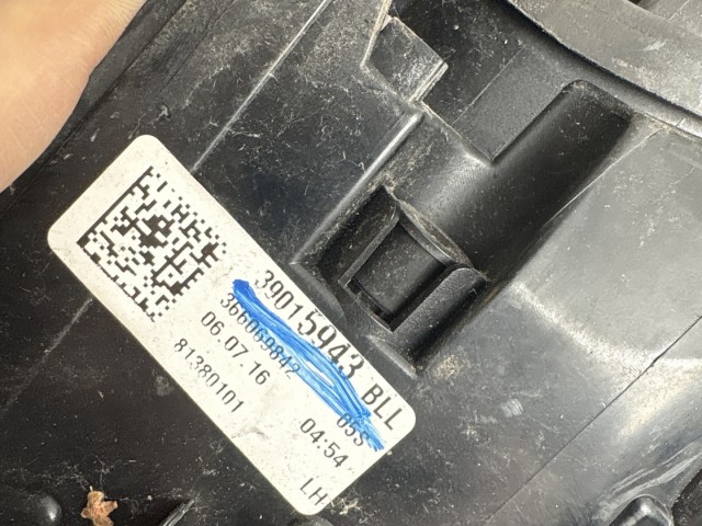 10290 Opel Astra K 2015 Lámpa , Fényszóró Használt Bal hátsó