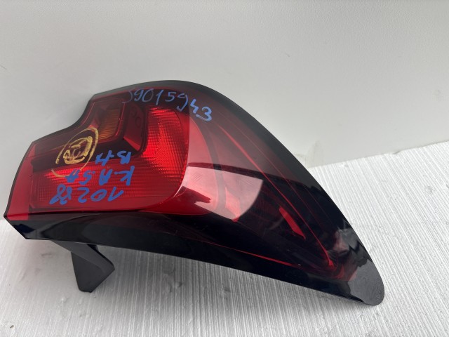 10288 Opel Astra K 2015 Lámpa , Fényszóró Használt Bal hátsó