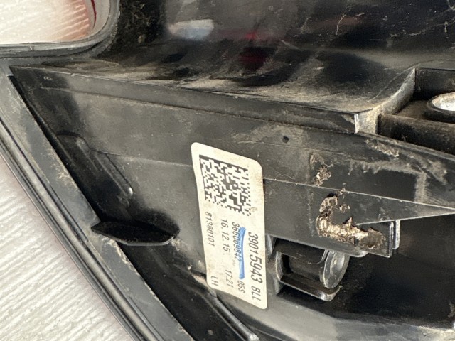 10288 Opel Astra K 2015 Lámpa , Fényszóró Használt Bal hátsó