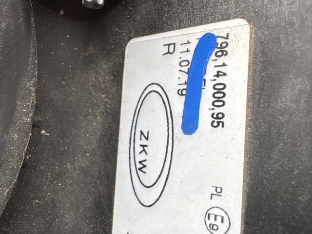 10294 Opel Astra K 2015 Lámpa , Fényszóró Használt Jobb első