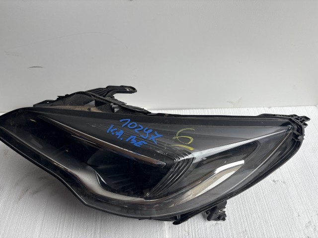 10297 Opel Astra K 2015 Lámpa , Fényszóró Használt Bal első 