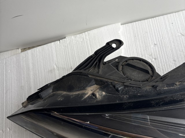 10298 Opel Astra K 2015 Lámpa , Fényszóró Használt Bal első 