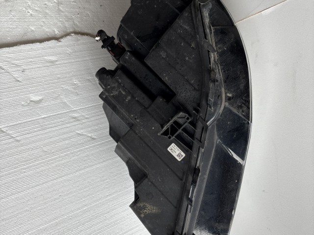 10295 Opel Astra K 2015 Lámpa , Fényszóró Használt Jobb első