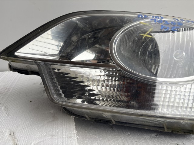 10300 Opel Antara 2006-2015 Lámpa , Fényszóró Használt Bal első 