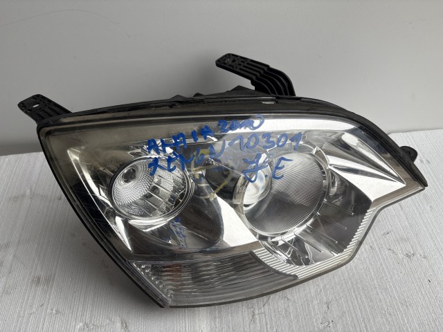 10301 Opel Antara 2006-2015 Lámpa , Fényszóró Használt Xenon Jobb első