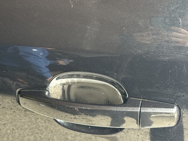 10364 Opel Antara 2006-2015 Ajtó Használt Bal hátsó Fekete Z22c
