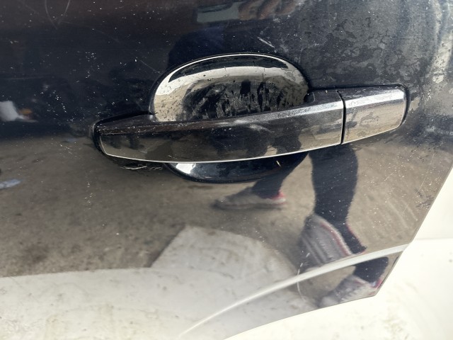 10365 Opel Antara 2006-2015 Ajtó Használt Bal hátsó Fekete Z22c