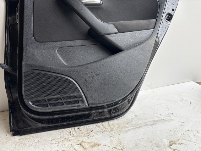10369 Volkswagen Polo 6r 2009-2017 Ajtó Használt Jobb hátsó Fekete 