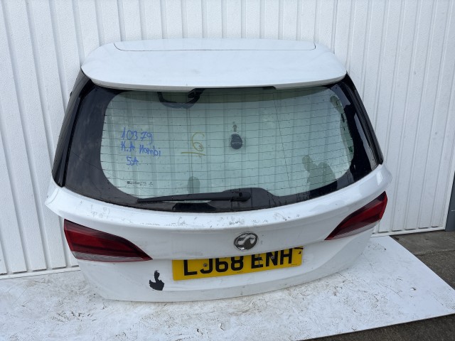 10379 Opel Astra K 2015 Csomagtérajtó Használt