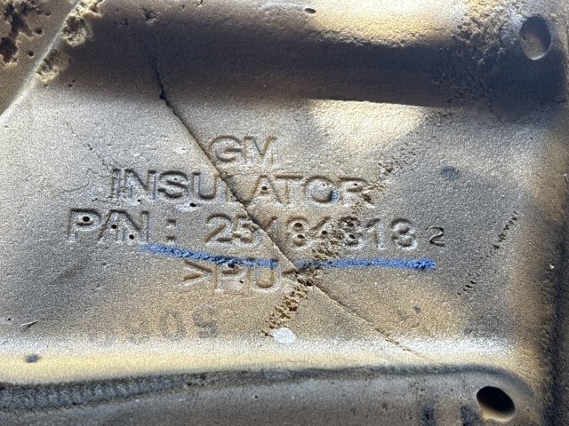Opel Antara 2006-2015 Motorburkolat Használt 2.2 cdti