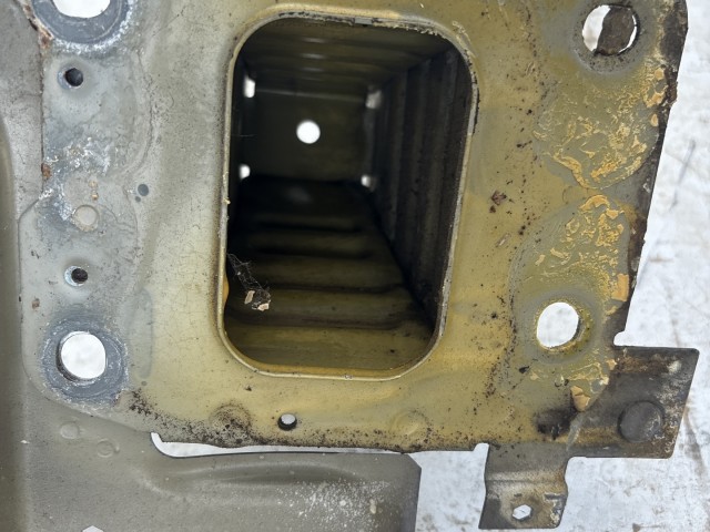 Opel Meriva B 2010-2017 Lámpa tartó Használt jobb első