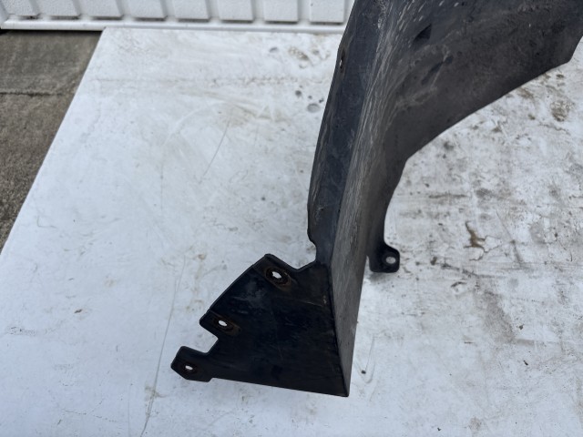 Opel Antara 2006-2015 Kerékjárati dobbetét Használt bal első 