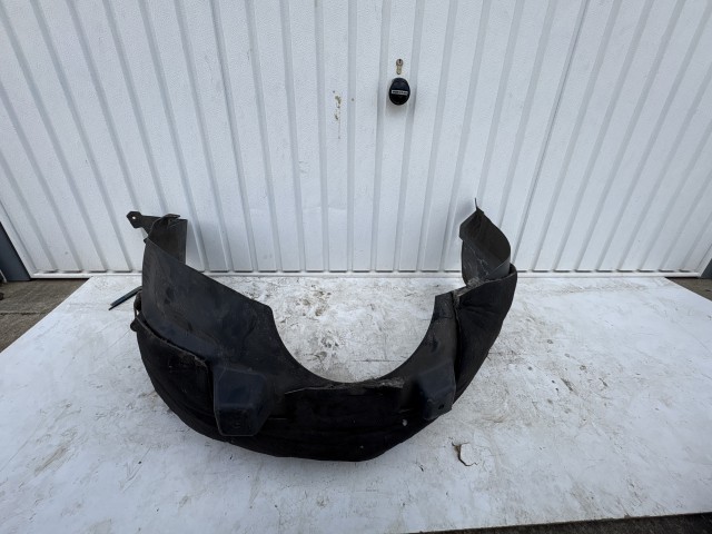 Opel Antara 2006-2015 Kerékjárati dobbetét Használt bal első 