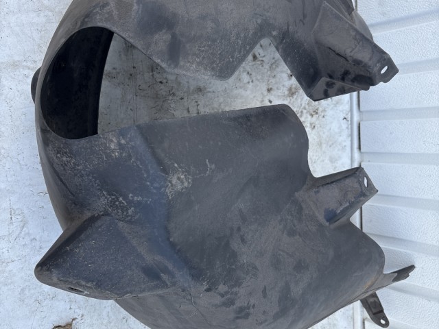 Opel Astra J 2009-2015 Kerékjárati dobbetét Használt  jobb hátsó 