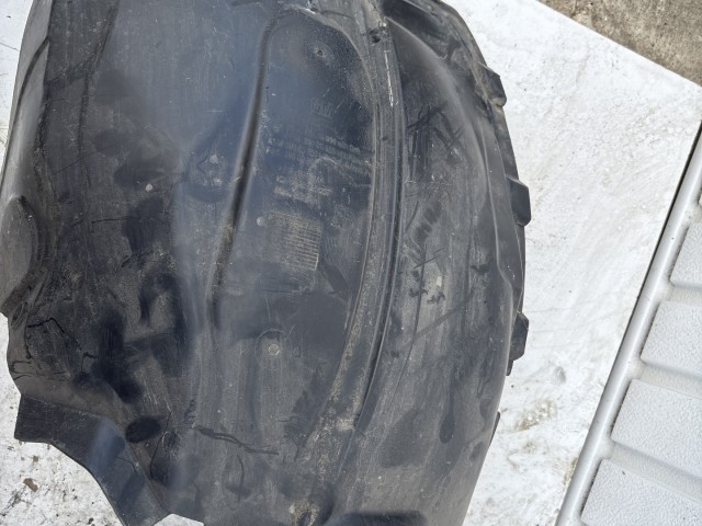 Opel Corsa E 2014- 2014-2019 Kerékjárati dobbetét Használt bal első 