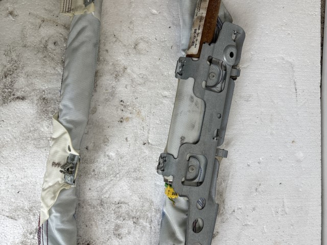 Opel H astra 2004-2014 Légzsák Használt Függöny légzsák jobb 