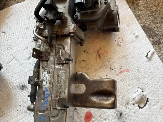 Opel Antara 2006-2015 Z22d1 Egr hűtő Használt 