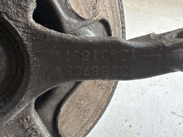 Opel Corsa E 2014- 2014-2019 Csonkállvány,kerékagy Használt Van Abs Nagy fékes Alu Jobb első