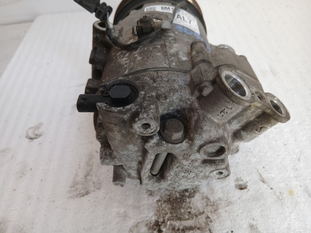 Opel Astra J 2009-2015 Klíma kompresszor Használt  