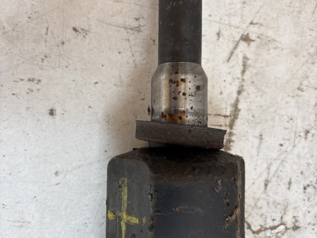 Opel Antara 2006-2015 Féltengely Használt Autómata Bal első