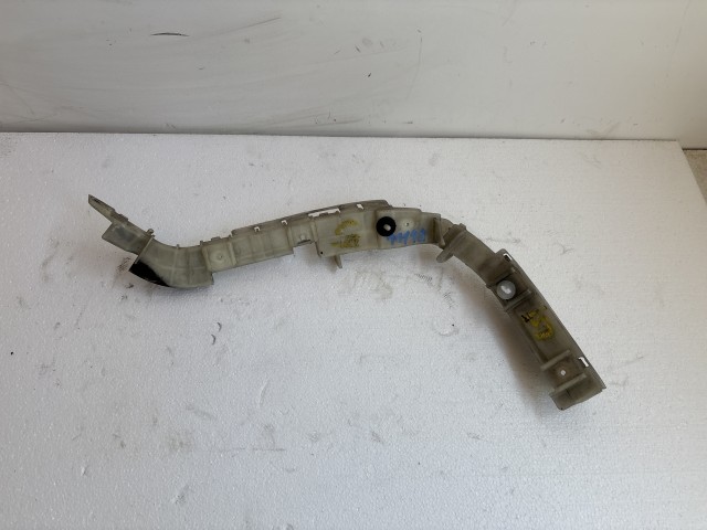 Opel Antara 2006-2015 Lökhárító tartó Használt jobb hátsó