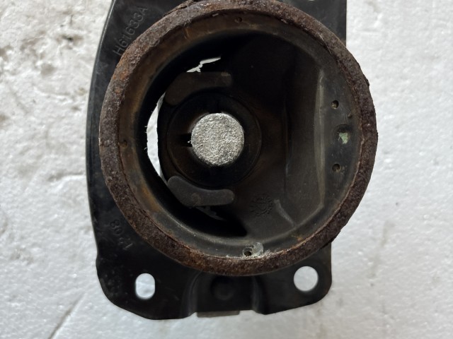 Opel Antara 2006-2015 motortartó váltótartó bak