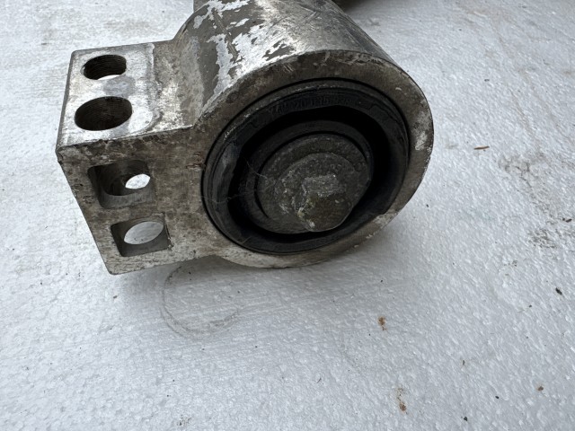 Opel Astra J 2009-2015 Lengőkar Használt Bal első 
