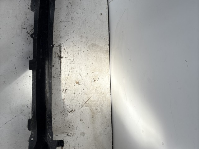 Hyundai I 30 2007-2011 Lökhárító tartó Használt hátsó