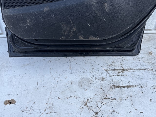 11382 Opel Mokka 2012 Ajtó Használt Jobb hátsó Fekete Z22c