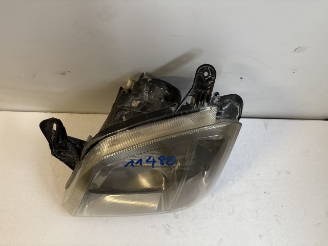 11480 Opel Meriva A 2003-2010 Lámpa , Fényszóró Használt sima Bal első 