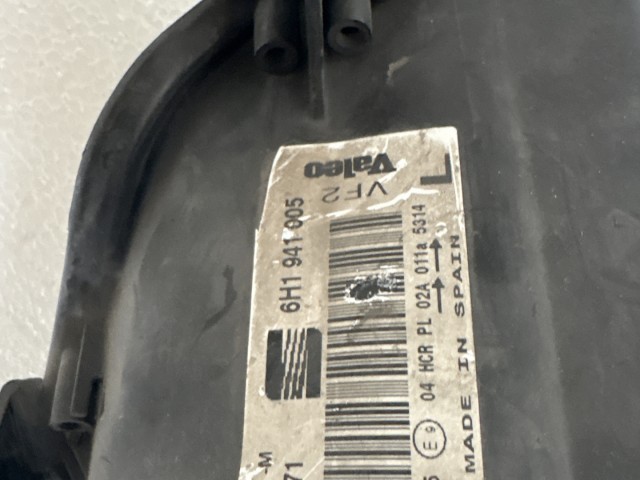 11483 Seat Arosa  1997-2004 Lámpa , Fényszóró Használt Bal első 