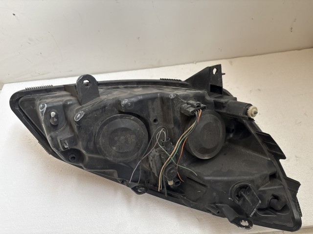 11491 Renault Scenic II 2003-2009 Lámpa , Fényszóró Használt Bal első 