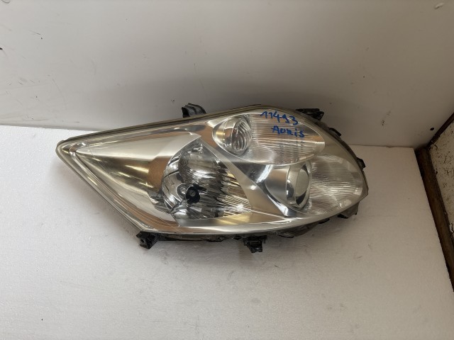 11493 Toyota Auris 2007-2012 Lámpa , Fényszóró Használt Jobb első
