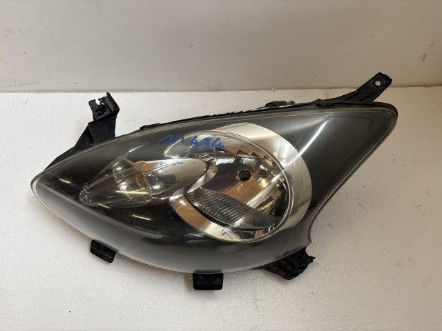 11494 Toyota Aygo 2005-2014 2005-2014 Lámpa , Fényszóró Használt Bal hátsó
