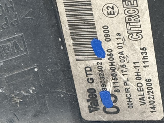11502 Citroen C1 2005-2014 Lámpa , Fényszóró Használt Bal első 