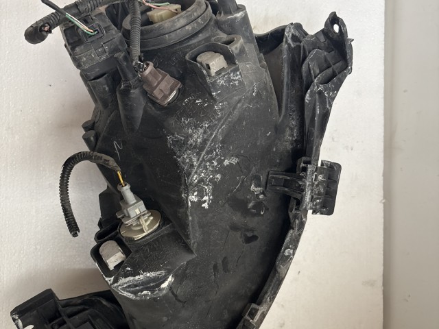 11505 Toyota Aygo 2005-2014 2005-2014 Lámpa , Fényszóró Használt Jobb első