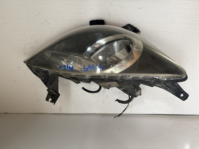 11505 Toyota Aygo 2005-2014 2005-2014 Lámpa , Fényszóró Használt Jobb első