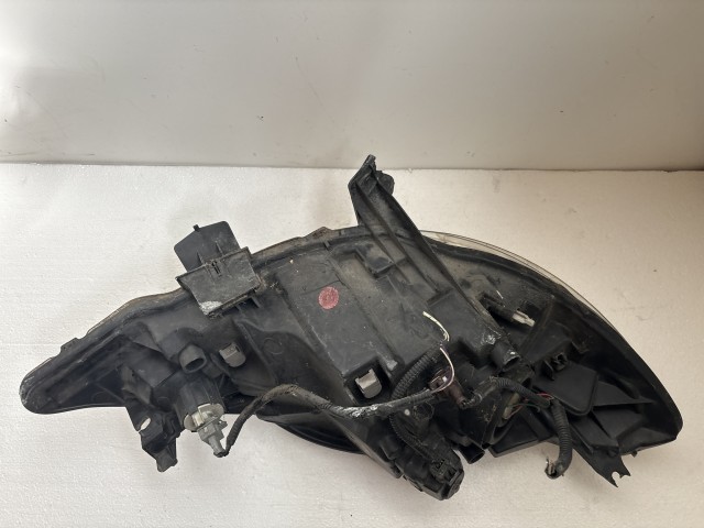 11503 Peugeot 107 2005-2014 Lámpa , Fényszóró Használt Bal első 