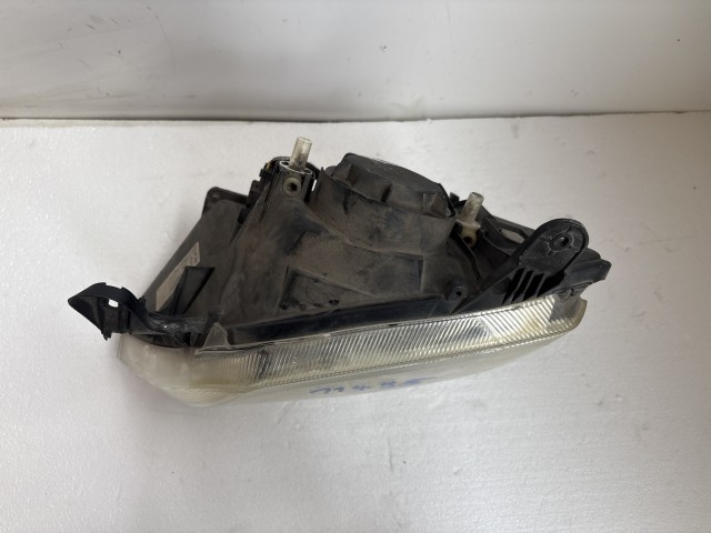 11495 Opel Meriva A 2003-2010 Lámpa , Fényszóró Használt Bal hátsó