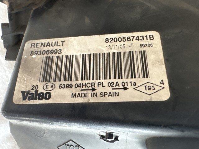11403 Renault Megane II. 2002-2009 Lámpa , Fényszóró Használt sima Bal első 