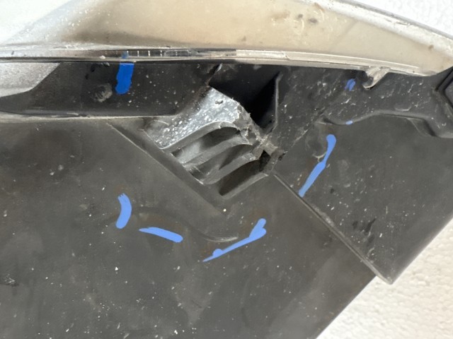 11401 Volkswagen Polo 2003-2009 Lámpa , Fényszóró Használt sima Bal első 
