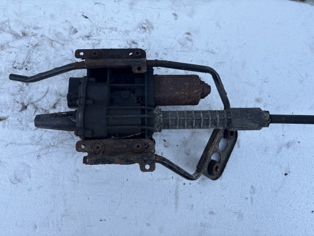 Opel Astra J 2009-2015 elektromos kézifék motor